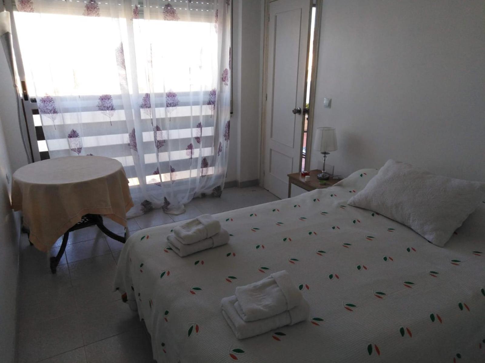 Paupet Hotell Almería Rum bild